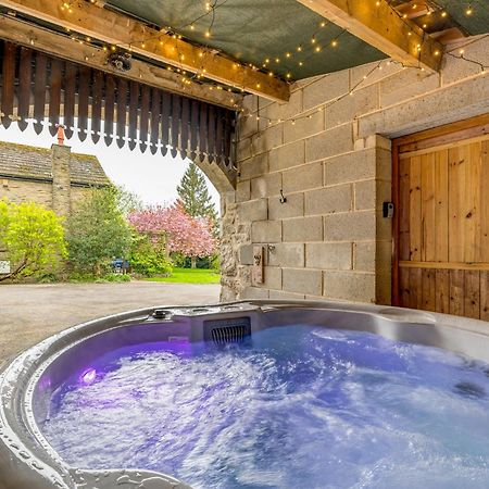 Central Malham Wellbeing Escape Hot Tub & Studio Exteriér fotografie
