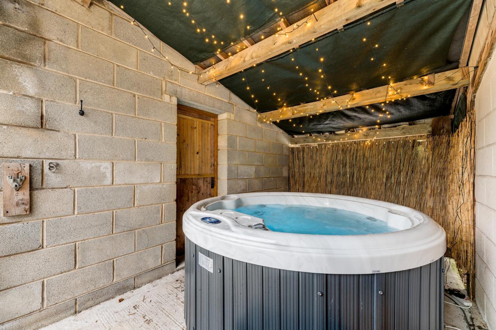 Central Malham Wellbeing Escape Hot Tub & Studio Exteriér fotografie