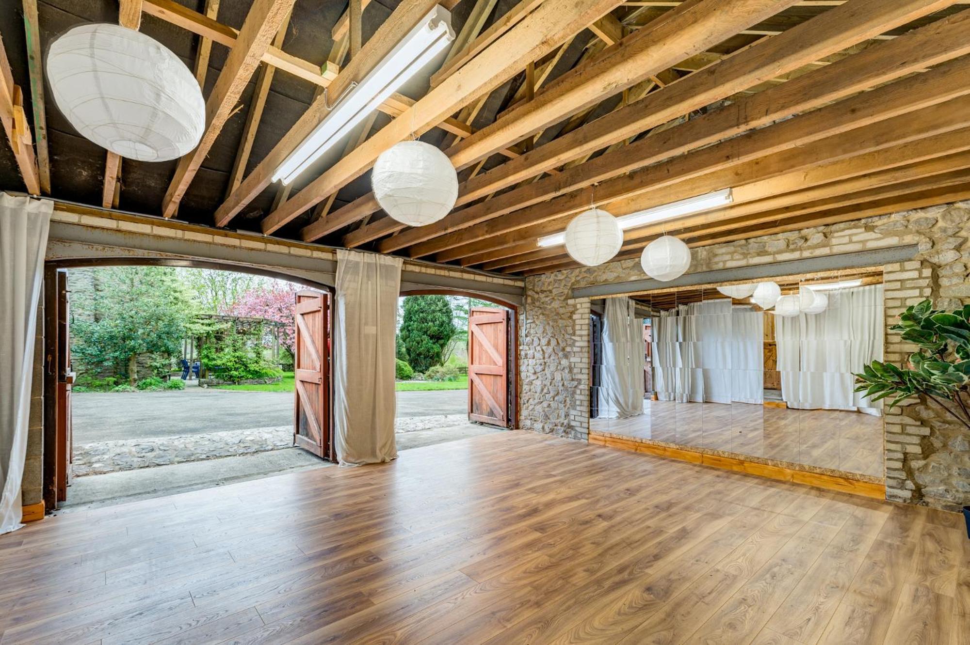 Central Malham Wellbeing Escape Hot Tub & Studio Exteriér fotografie