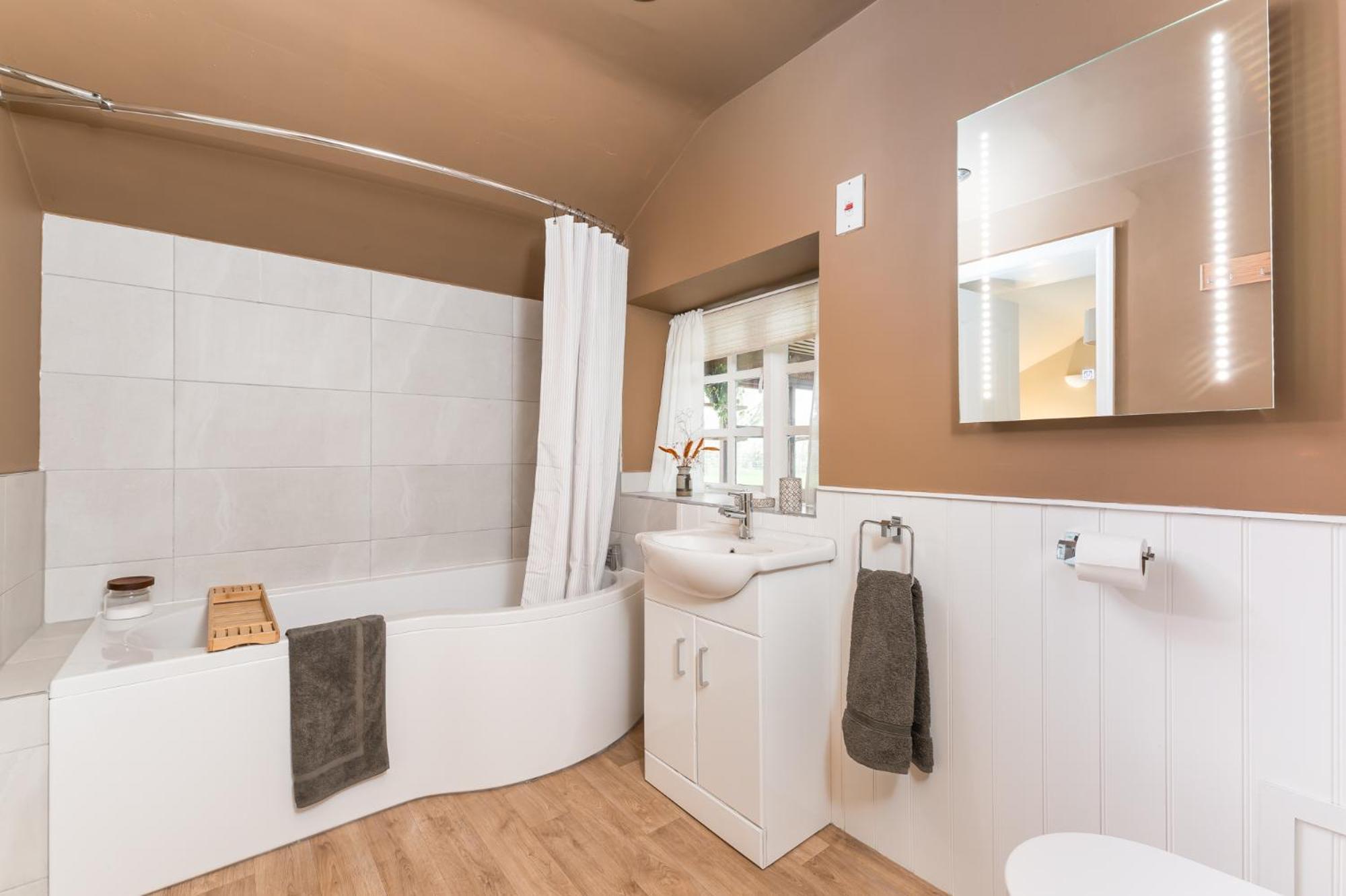 Central Malham Wellbeing Escape Hot Tub & Studio Exteriér fotografie